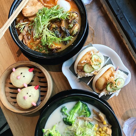 Harumama Noodles & Buns