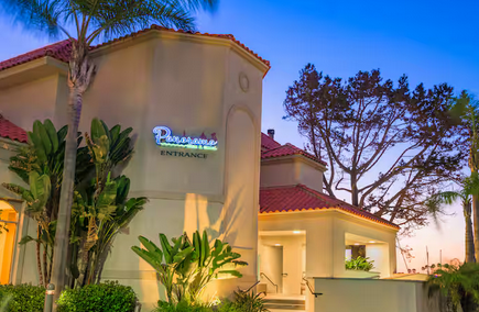 Panorama Bar & Grill